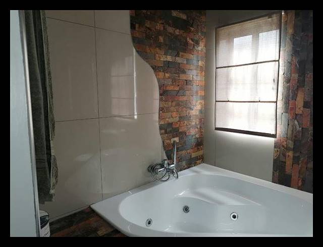 3 BEDROOM SIMPLEX FOR SALE IN MEER EN SEE